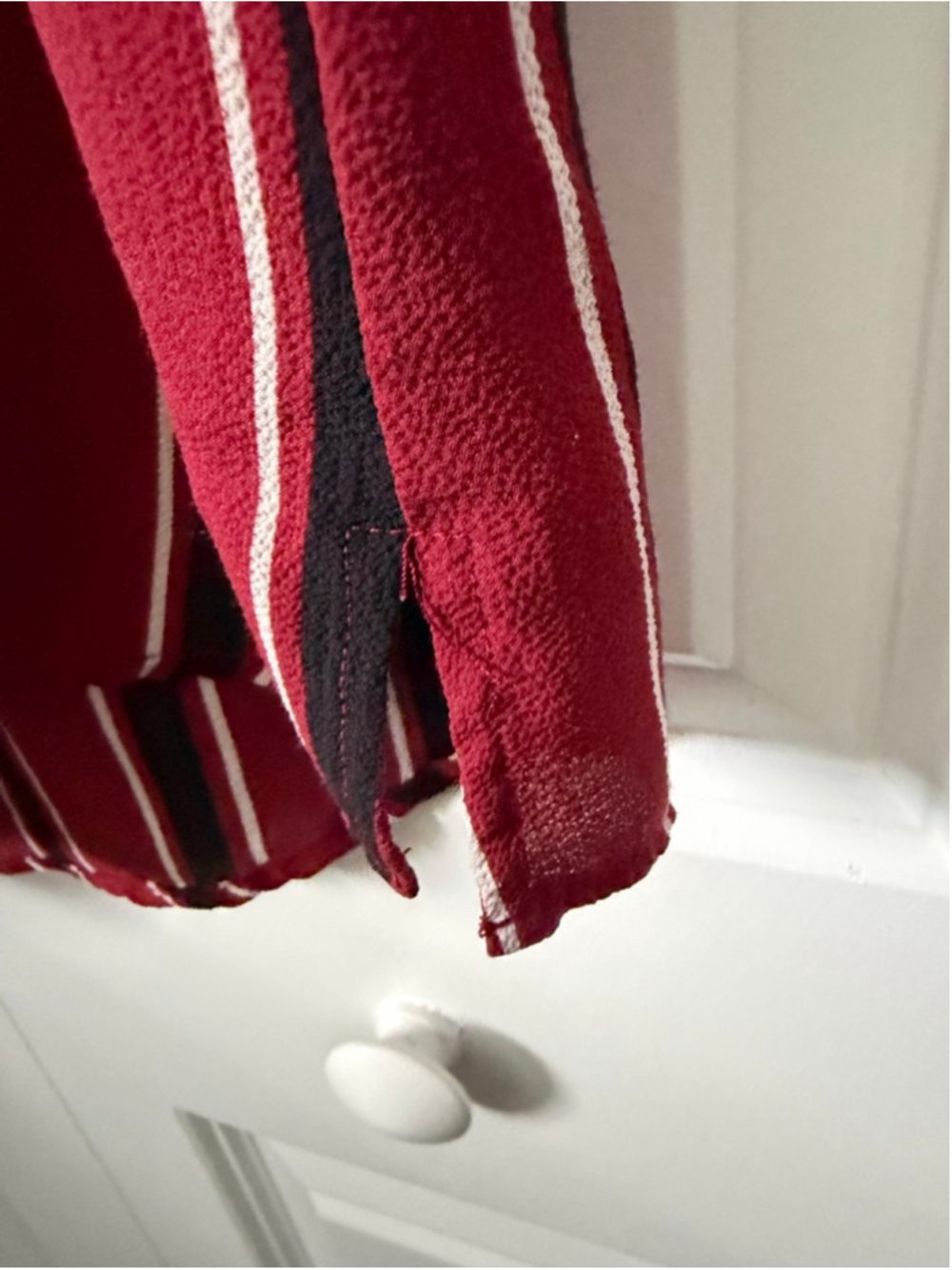 Papaya Blouse M Maroon Black Striped Short Sleeve - Picture 5 of 7